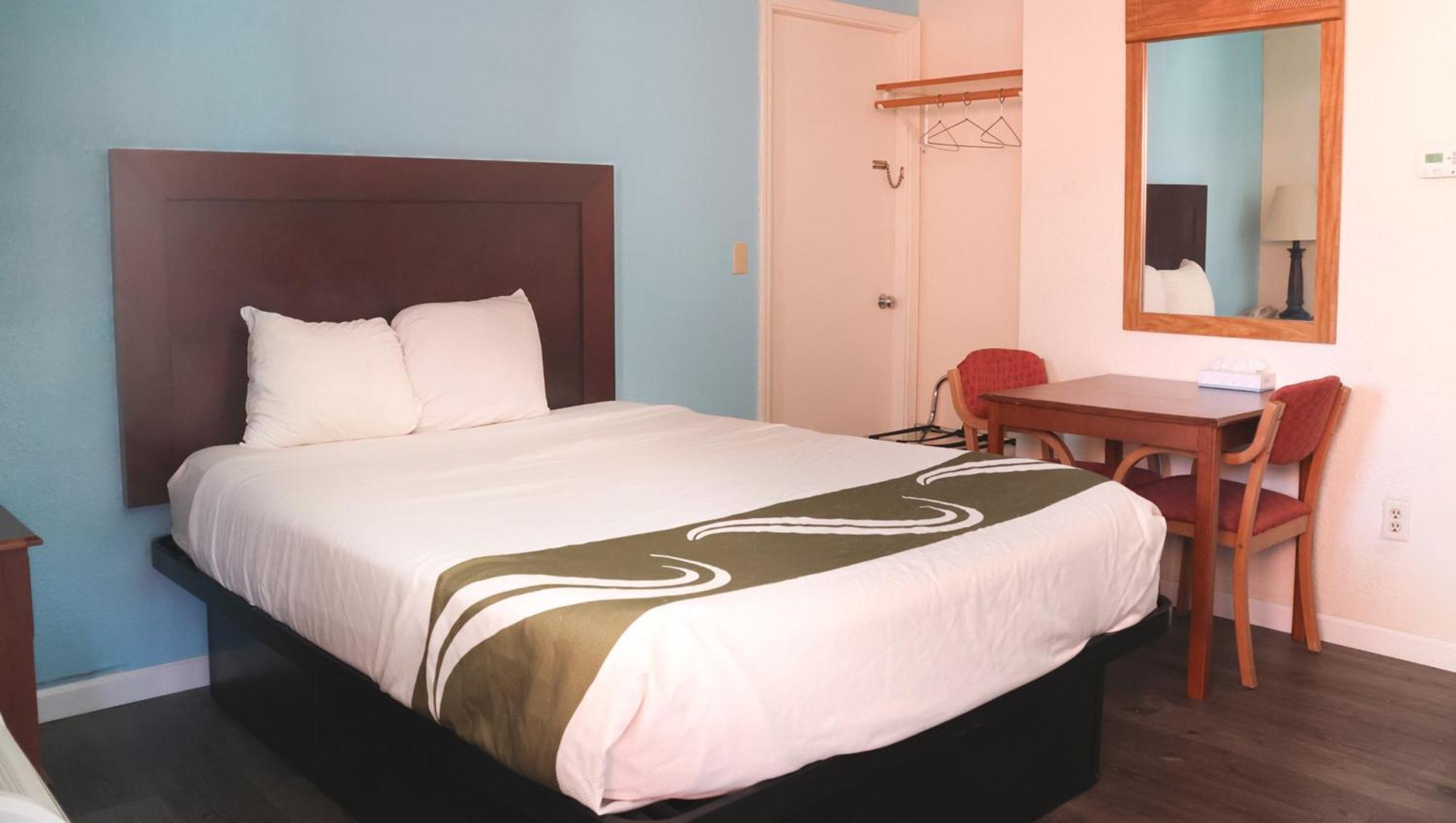 Chippewa Motel Mount Pleasant Zewnętrze zdjęcie